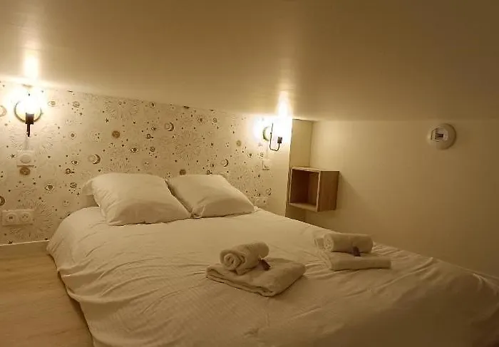 Antares - Sils --- 2 Separees En Mezzanine *